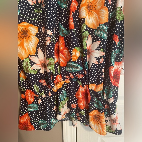 Easel Floral Print Polka Dot V Neck Tunic Top 3/4 Sleeve Oversized Sz Medium - Picture 4 of 13